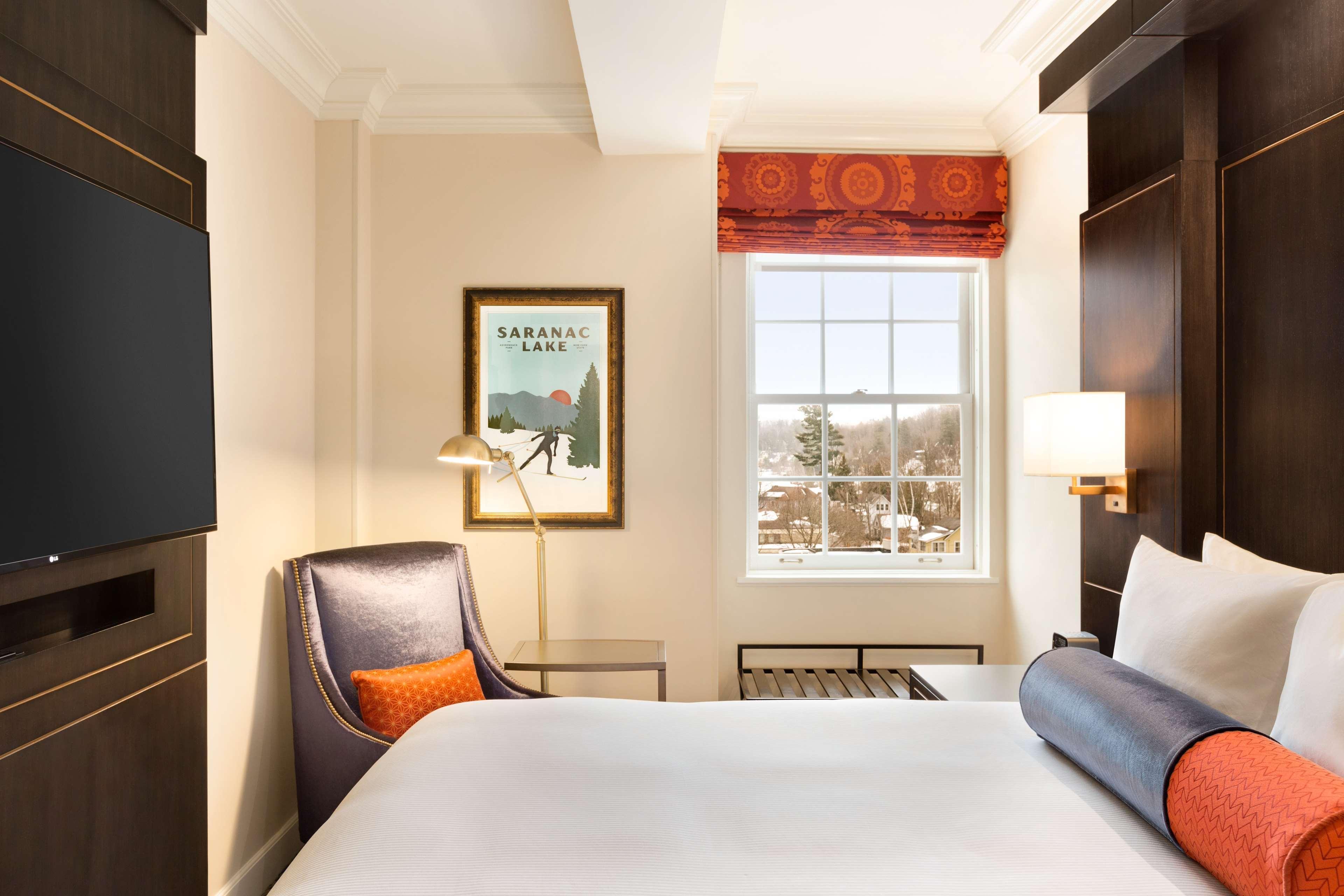 Hotel Saranac, Curio Collection By Hilton Saranac Lake Ngoại thất bức ảnh