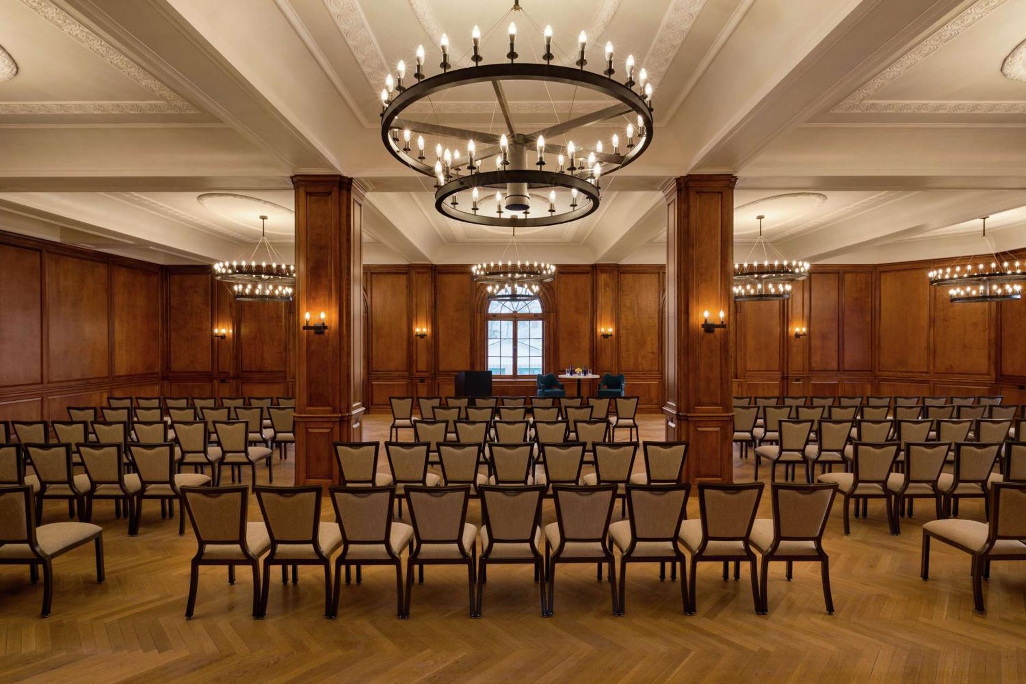 Hotel Saranac, Curio Collection By Hilton Saranac Lake Ngoại thất bức ảnh