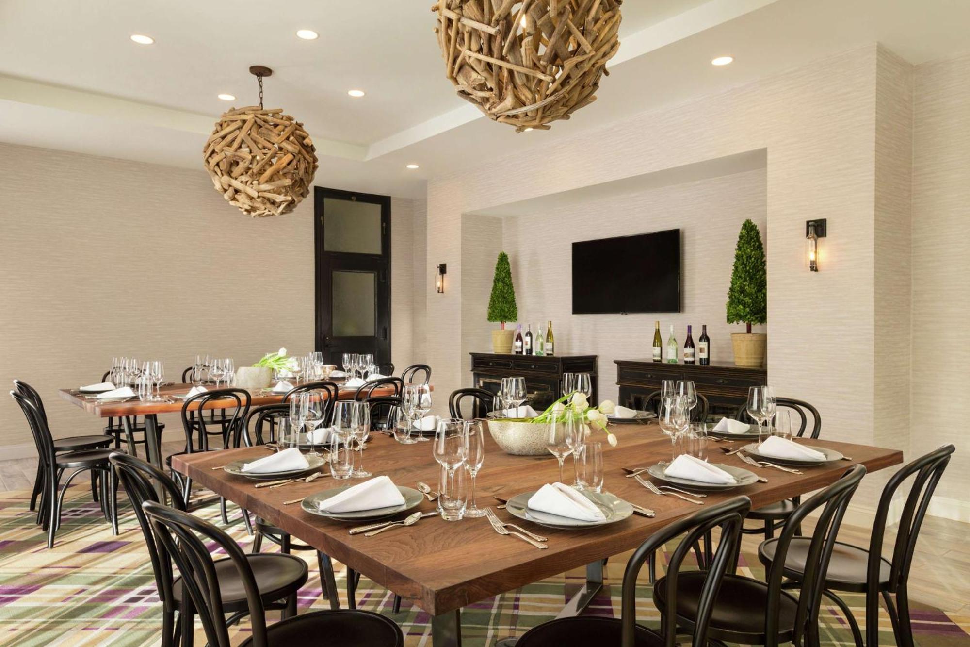 Hotel Saranac, Curio Collection By Hilton Saranac Lake Ngoại thất bức ảnh
